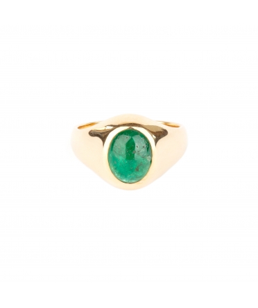 Gold signet ring with cabochon cut emerald - 1