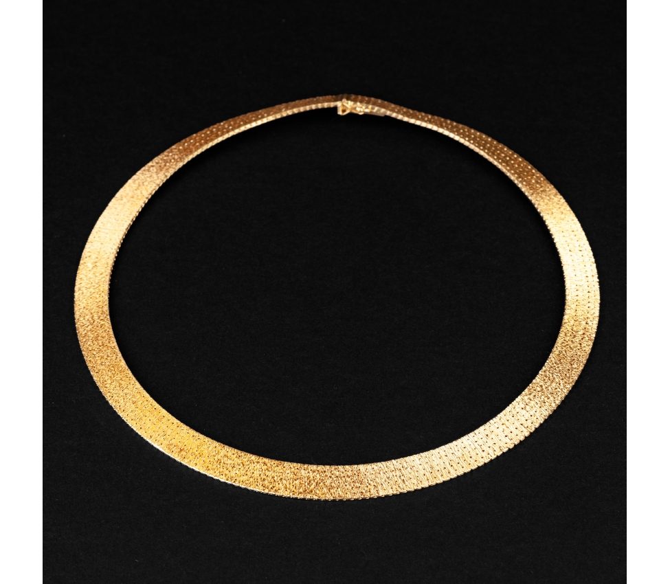 Gold rigid vintage necklace - 1